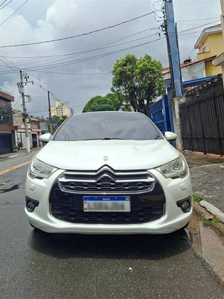 CITROËN DS4 1.6 THP GASOLINA AUTOMÁTICO